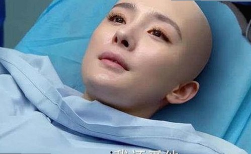 娱乐圈“吃瓜”文化背后的人物与现象揭秘