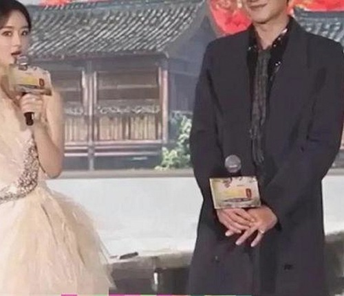 焦虑中的明星：背后隐藏的压力与转变